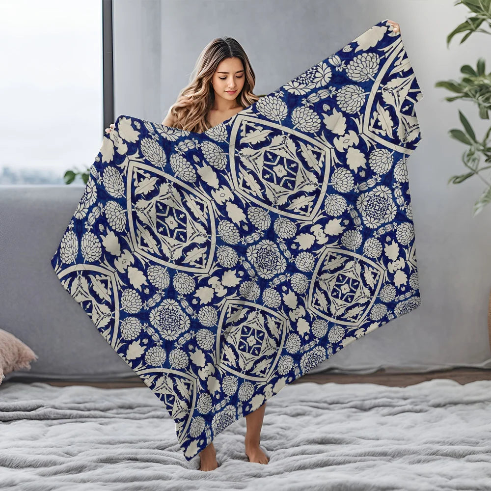Moroccan Tile Medallion Throw Blanket — Geometric Print Plush Sofa & Bed Throw