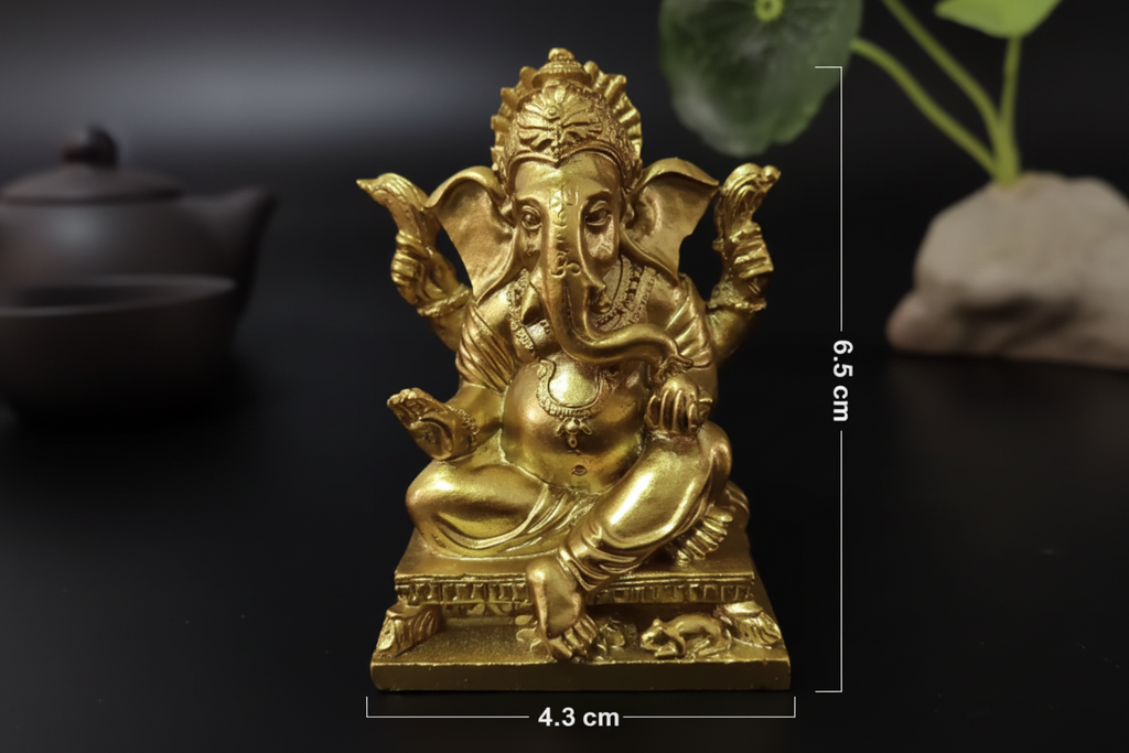 Golden Ganesha Statue — Indian Blessing & Prosperity Ornament